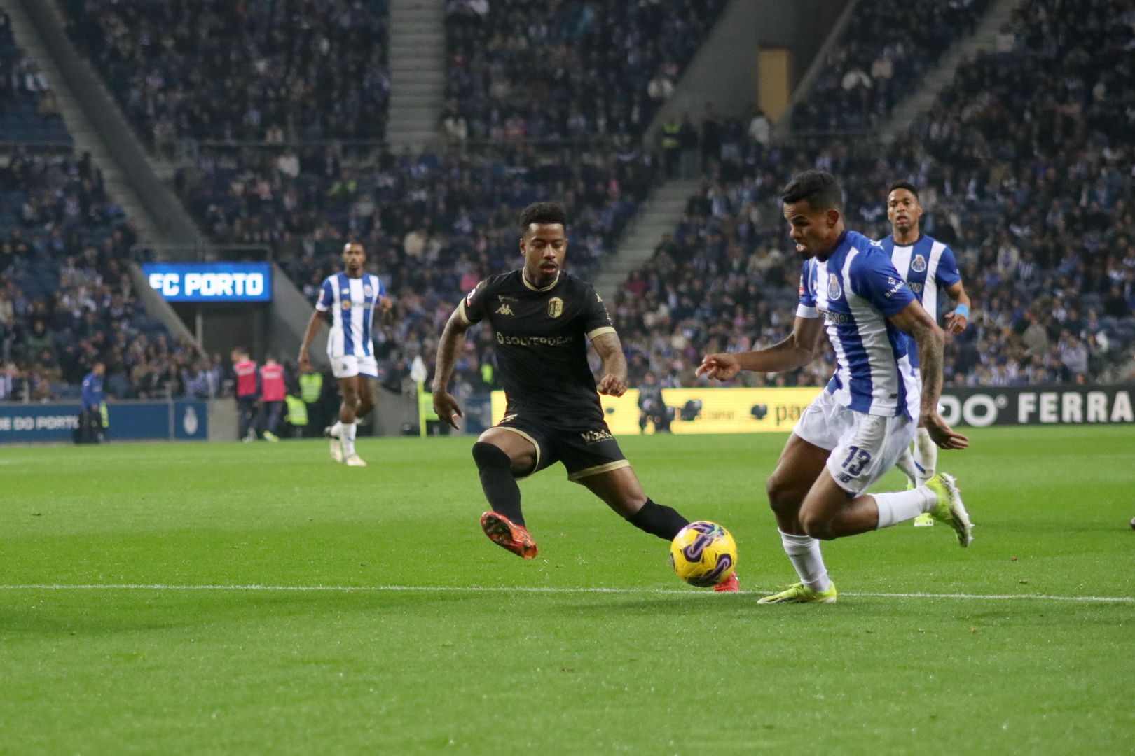 Liga Fc Do Porto Consegue Reviravolta E Vence Vizela 4 1 Maia Hoje 